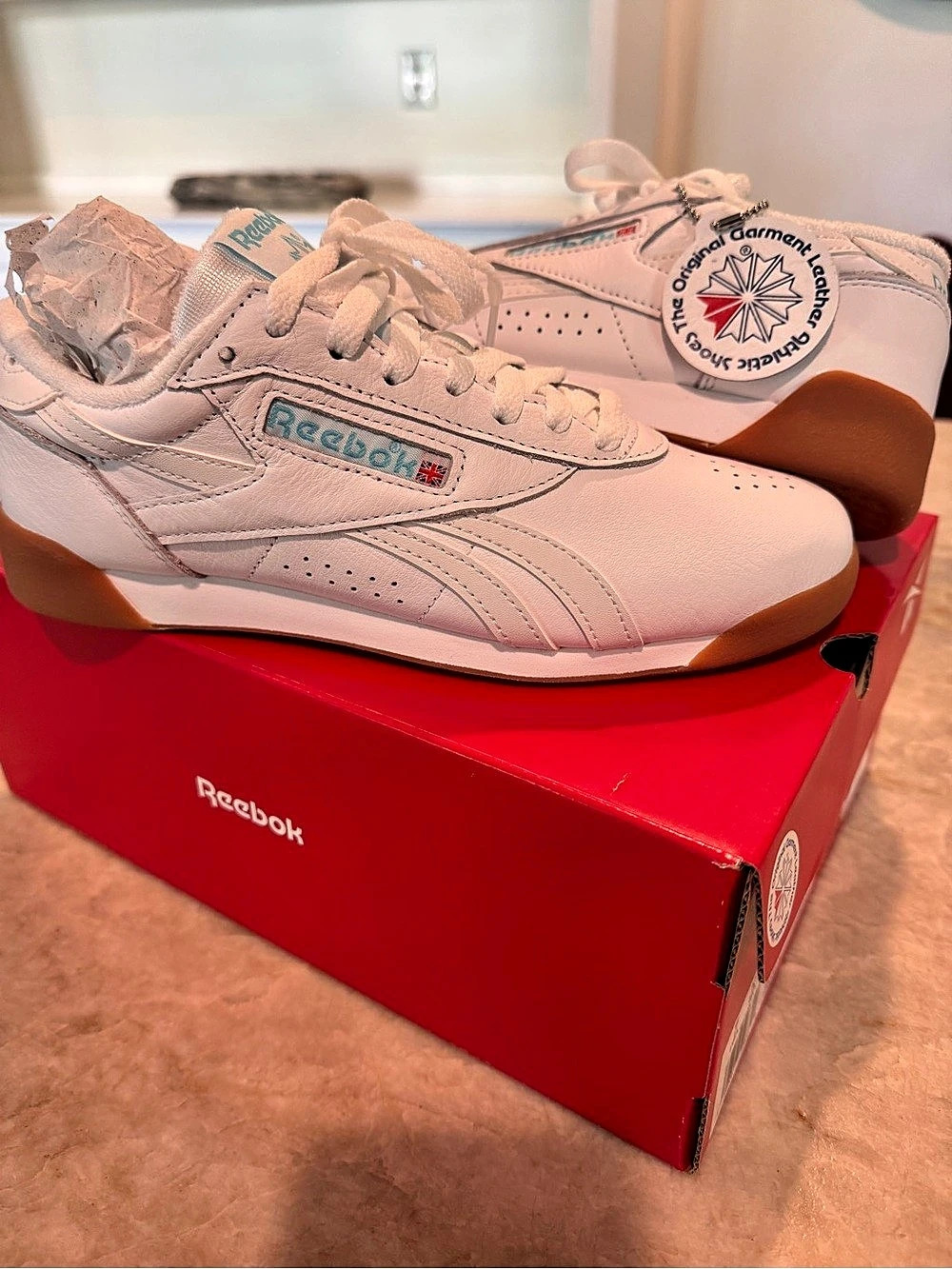 Reebok Club C Sneakers in White with Gum Shoe Soles - NWT